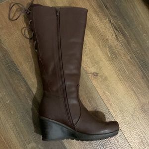 Fall to winter boot by Henri Pierre
